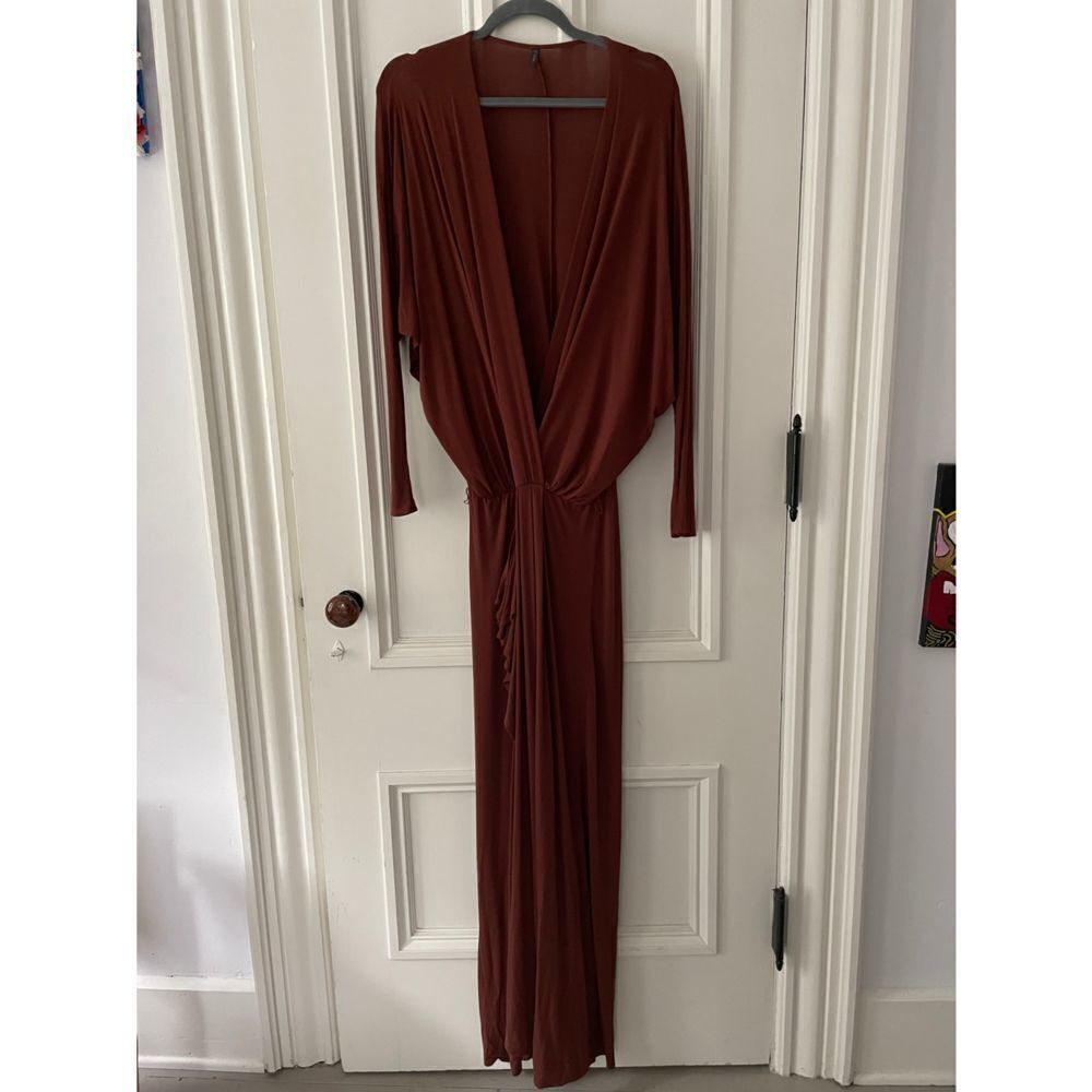 Riller size 1 rust colored deep v-neck maxi dress